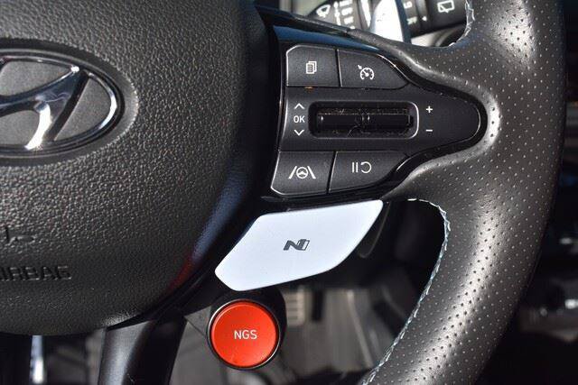 Used 2022 Hyundai Kona N FWD image 36