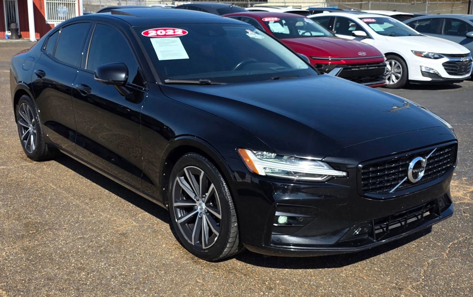 Used 2022 Volvo S60 B5 Inscription image 3