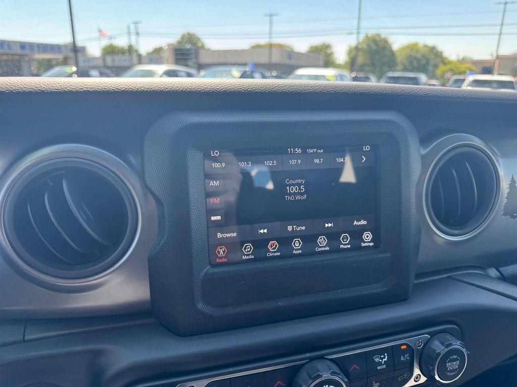Used 2022 Jeep Gladiator Sport AWD/4WD image 9