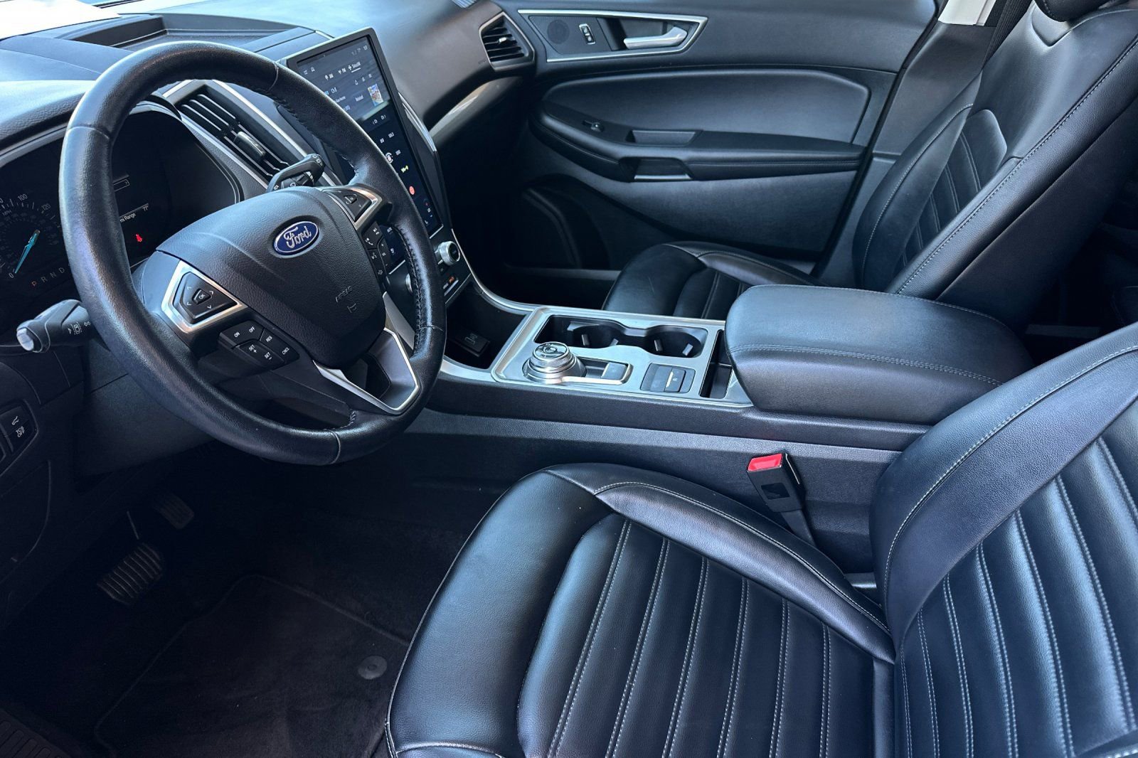 Certified 2023 Ford Edge SEL w/ Convenience Package AWD/4WD image 9