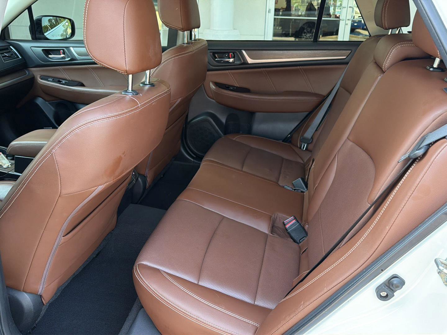 Used 2018 Subaru Outback 2.5i Touring AWD/4WD image 11