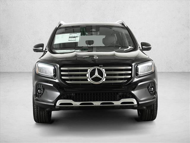 New 2026 Mercedes-Benz GLB 250 4MATIC image 2