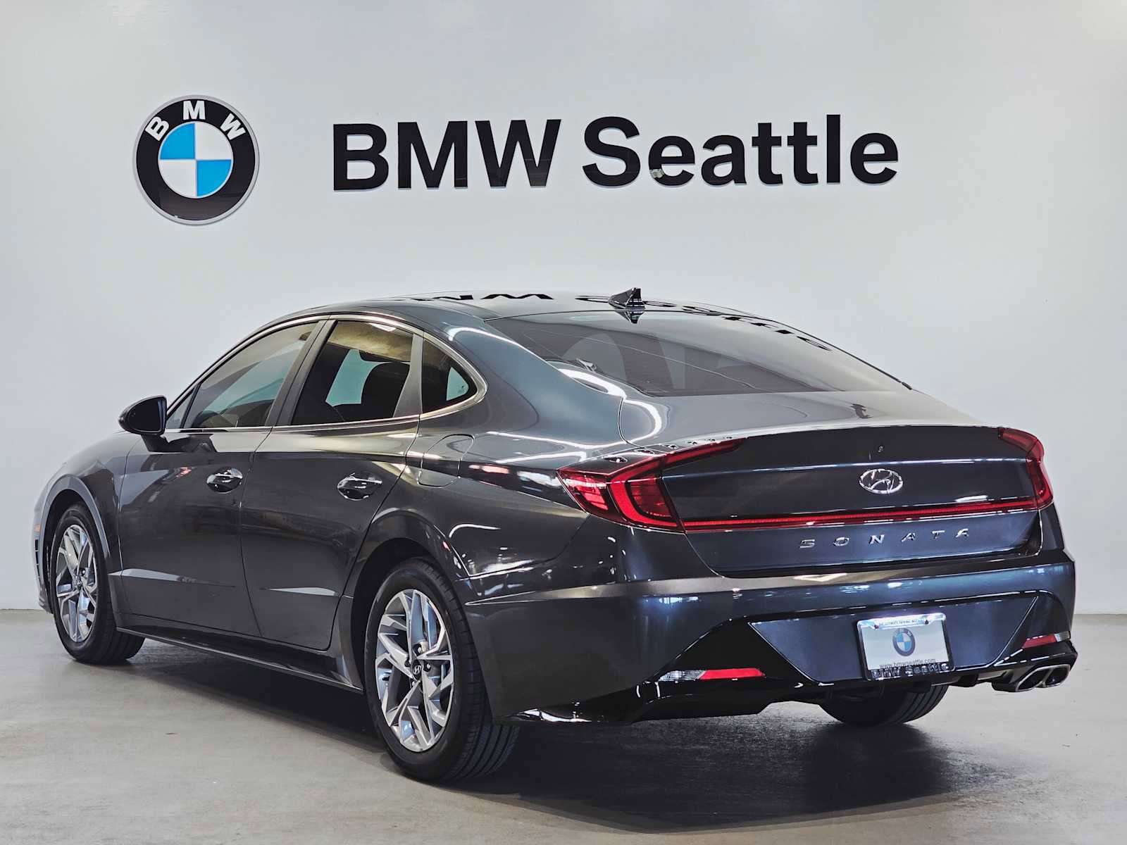 Used 2020 Hyundai Sonata SEL w/ Premium + Sunroof Package image 4