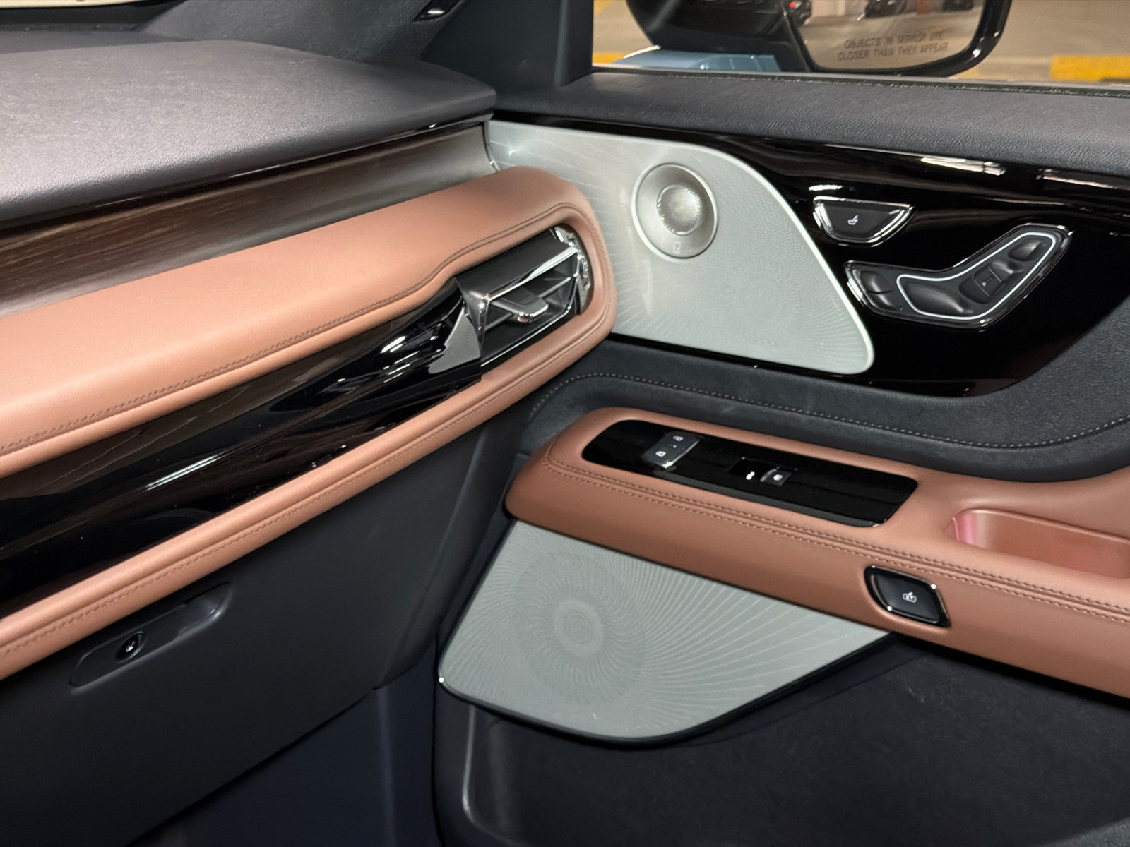 New 2027 Lincoln Aviator Reserve AWD/4WD image 33