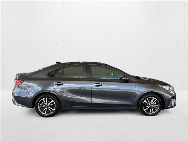 Used 2023 Kia Forte LXS image 4