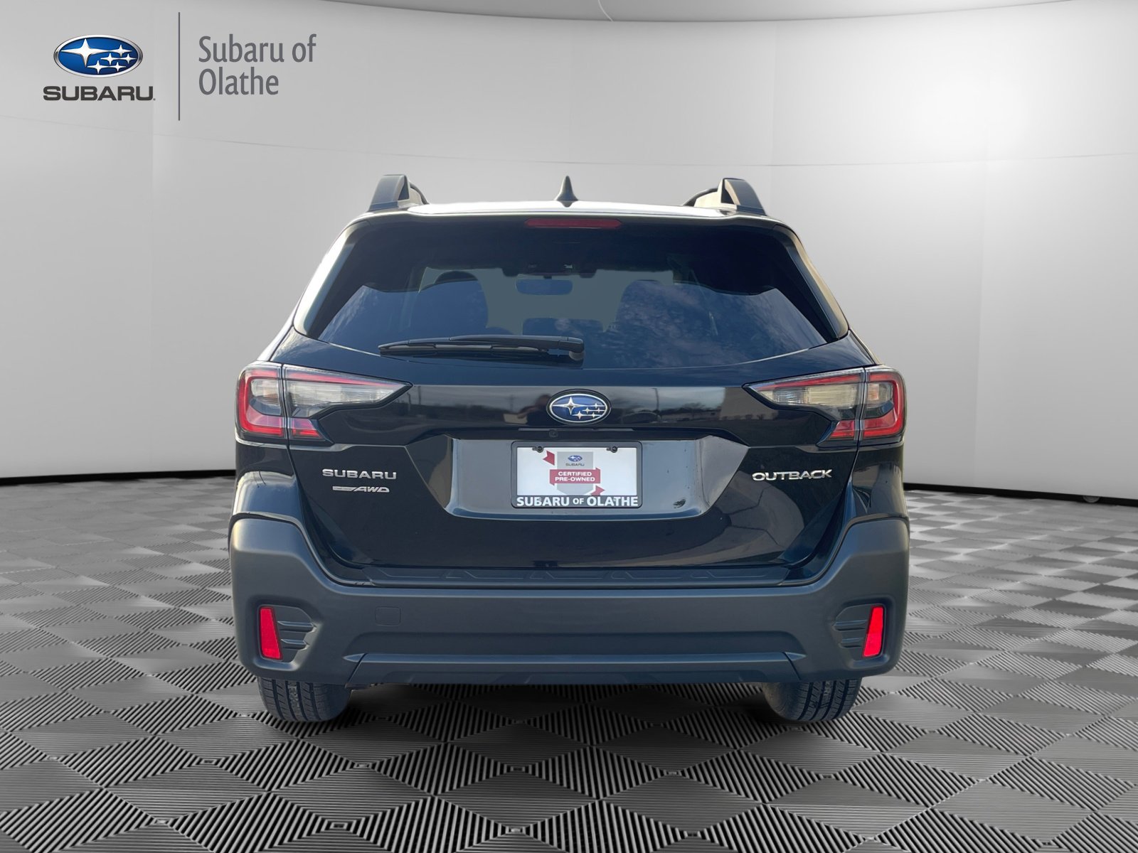 Used 2022 Subaru Outback Premium image 9