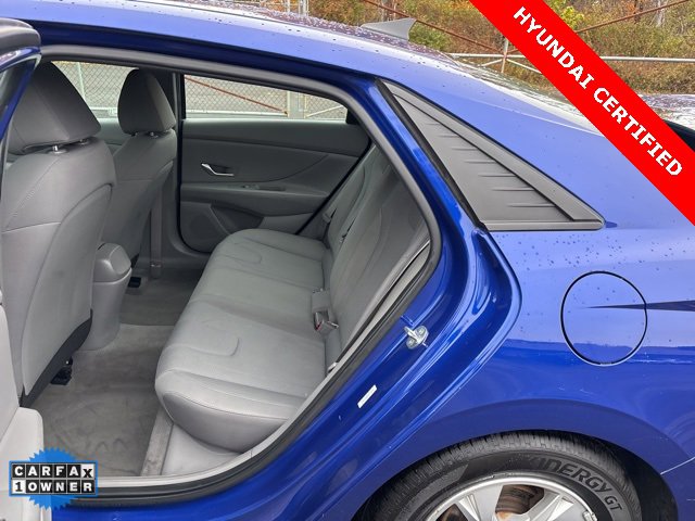 Used 2021 Hyundai Elantra SE image 20