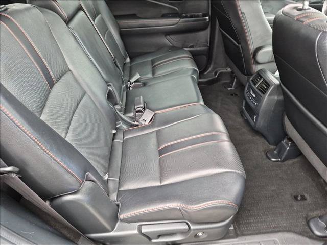 Used 2022 Honda Pilot TrailSport image 17