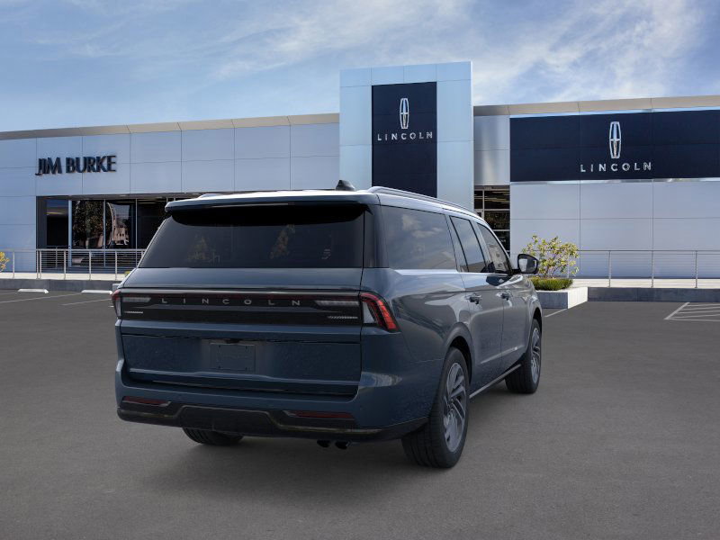 New 2026 Lincoln Navigator L Reserve image 7