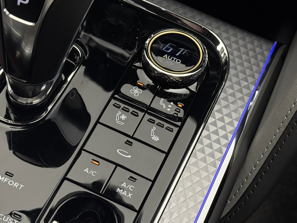 New 2026 Bentley Flying Spur Plug-In Hybrid image 50