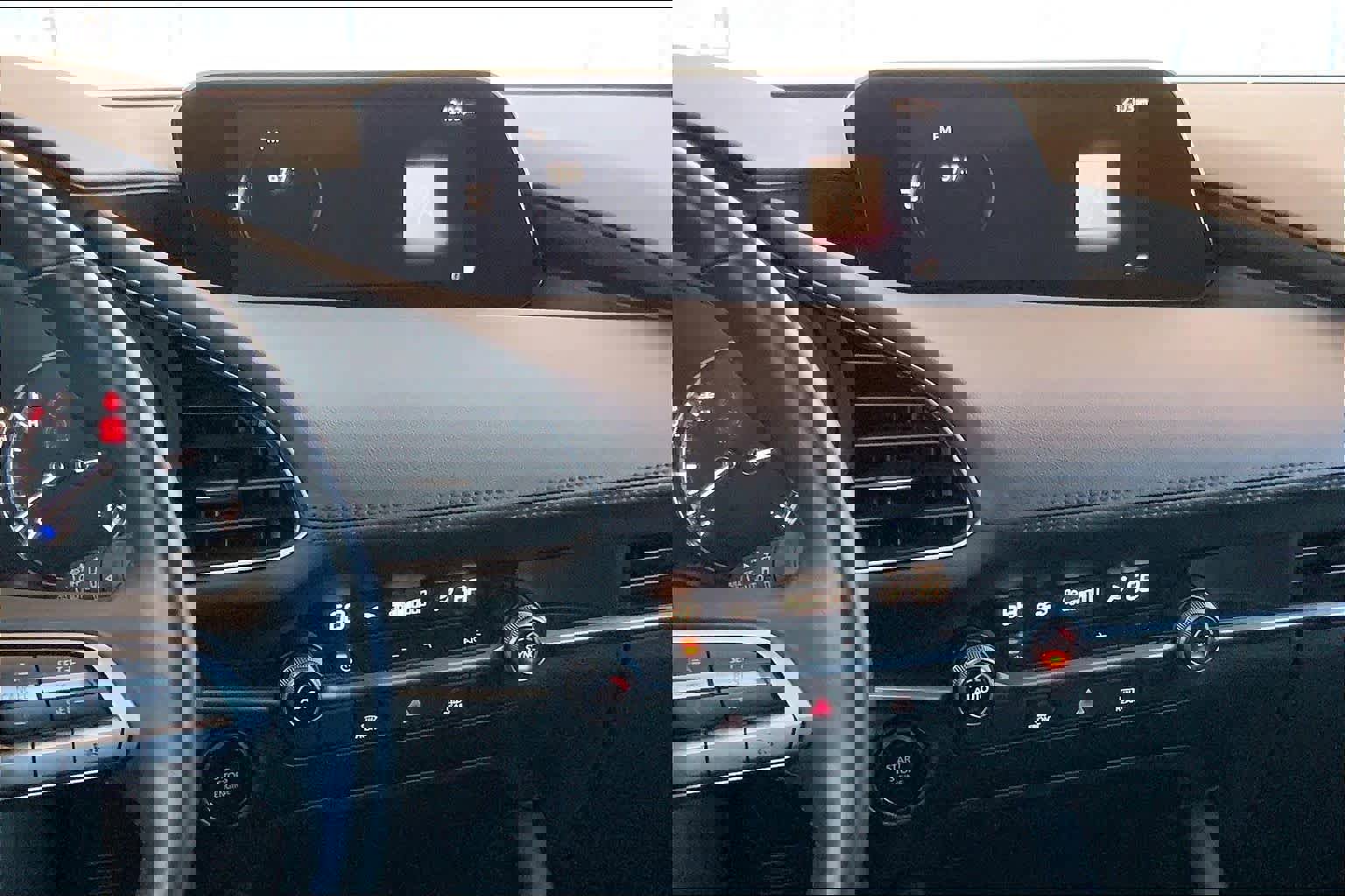 Used 2023 MAZDA MAZDA3 s image 6