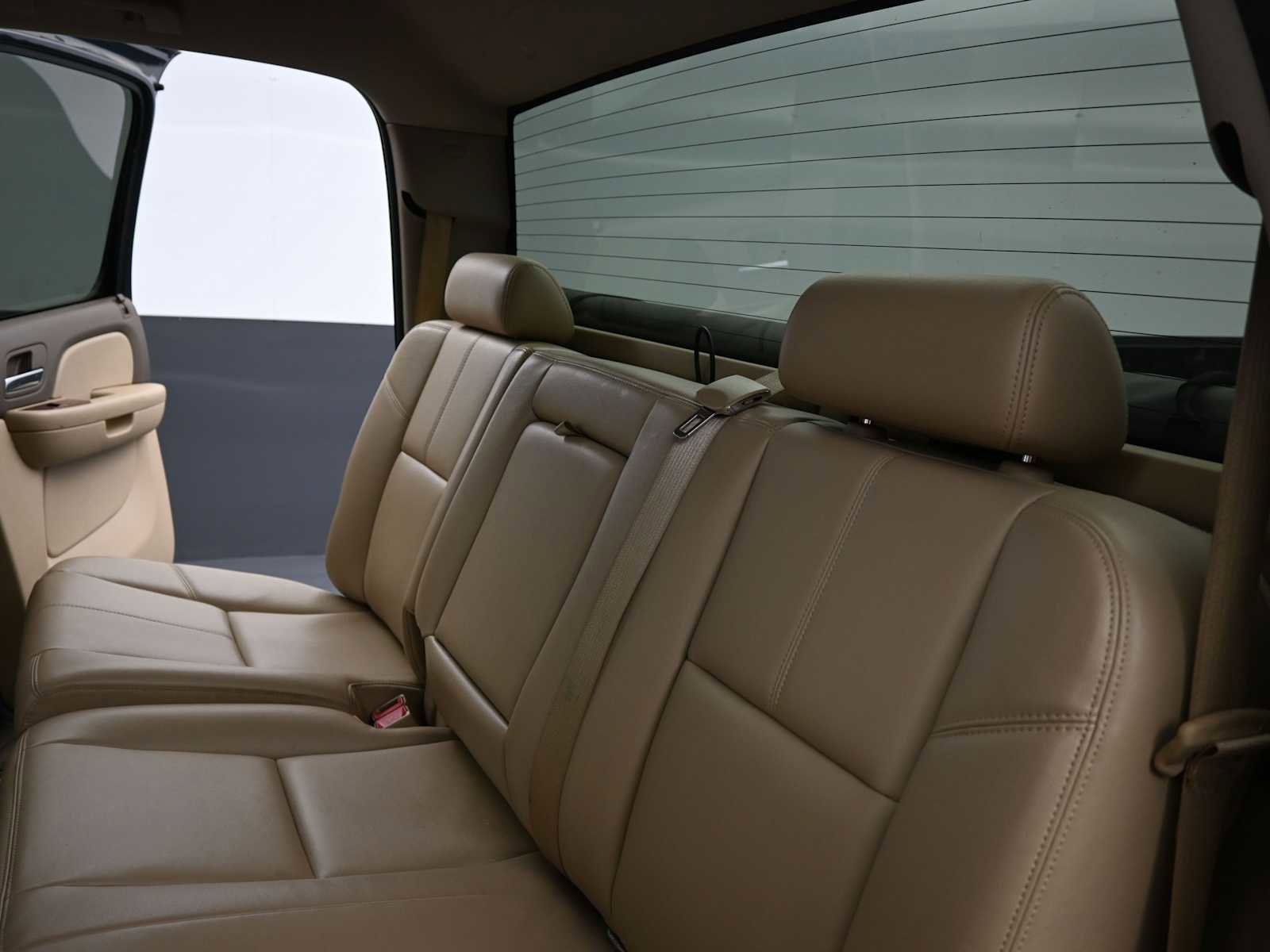 Used 2012 Chevrolet Silverado 3500 LTZ image 19