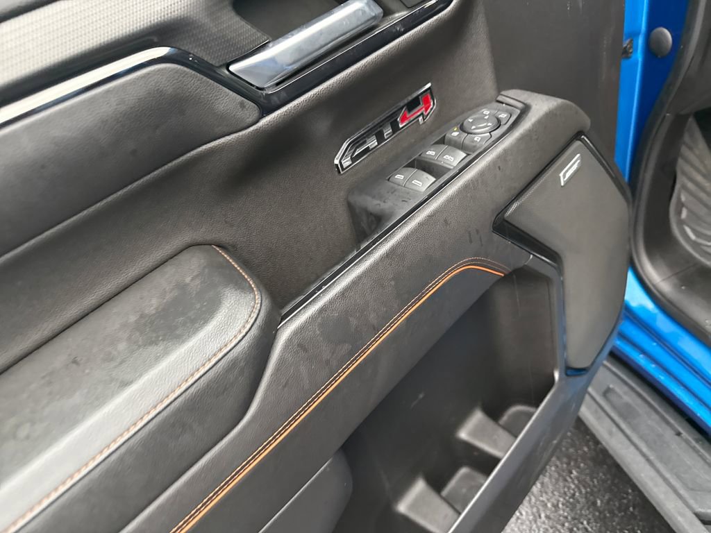 Used 2022 GMC Sierra 1500 AT4 w/ AT4 Preferred Package image 14