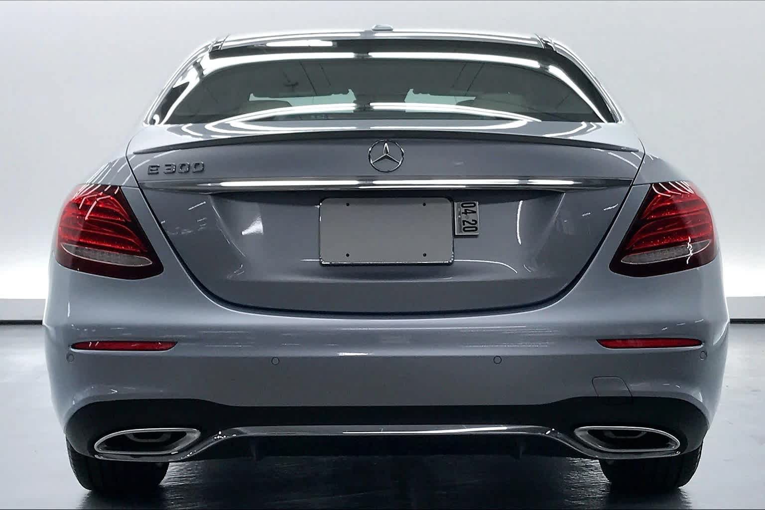Certified 2017 Mercedes-Benz E 300 image 4
