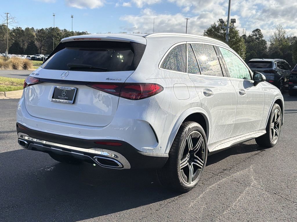 New 2026 Mercedes-Benz GLC 300 4MATIC image 3