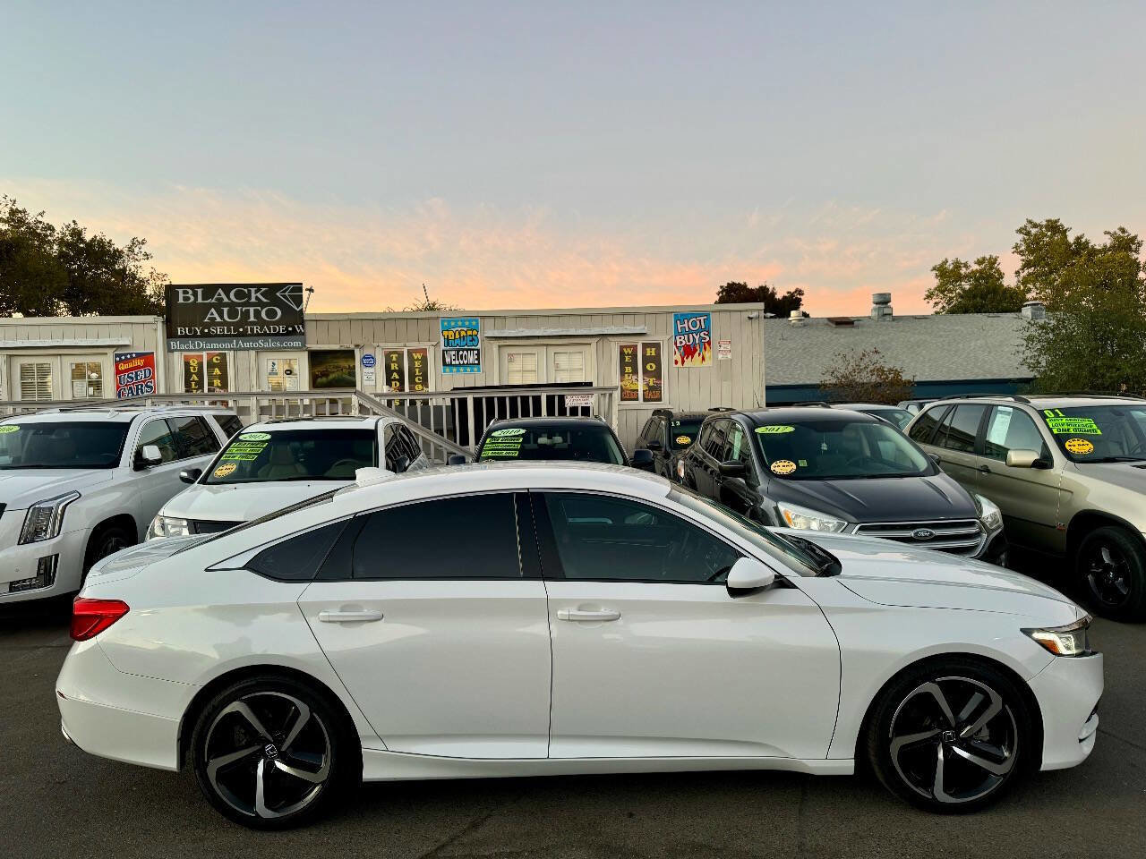 Used 2018 Honda Accord Sport image 10
