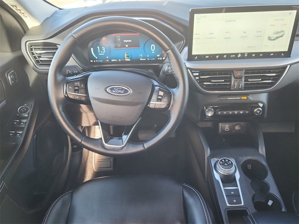 Used 2024 Ford Escape Platinum image 11