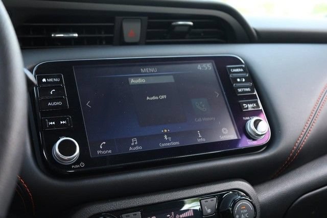 Certified 2023 Nissan Kicks SR w/ SR Premium Package FWD image 11