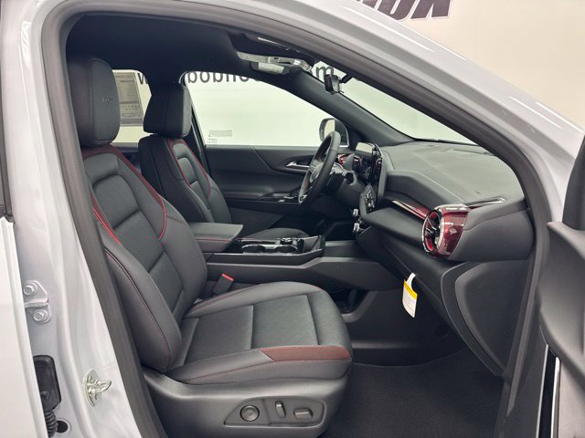 New 2027 Chevrolet Equinox RS w/ Safety and Technology Package FWD image 32