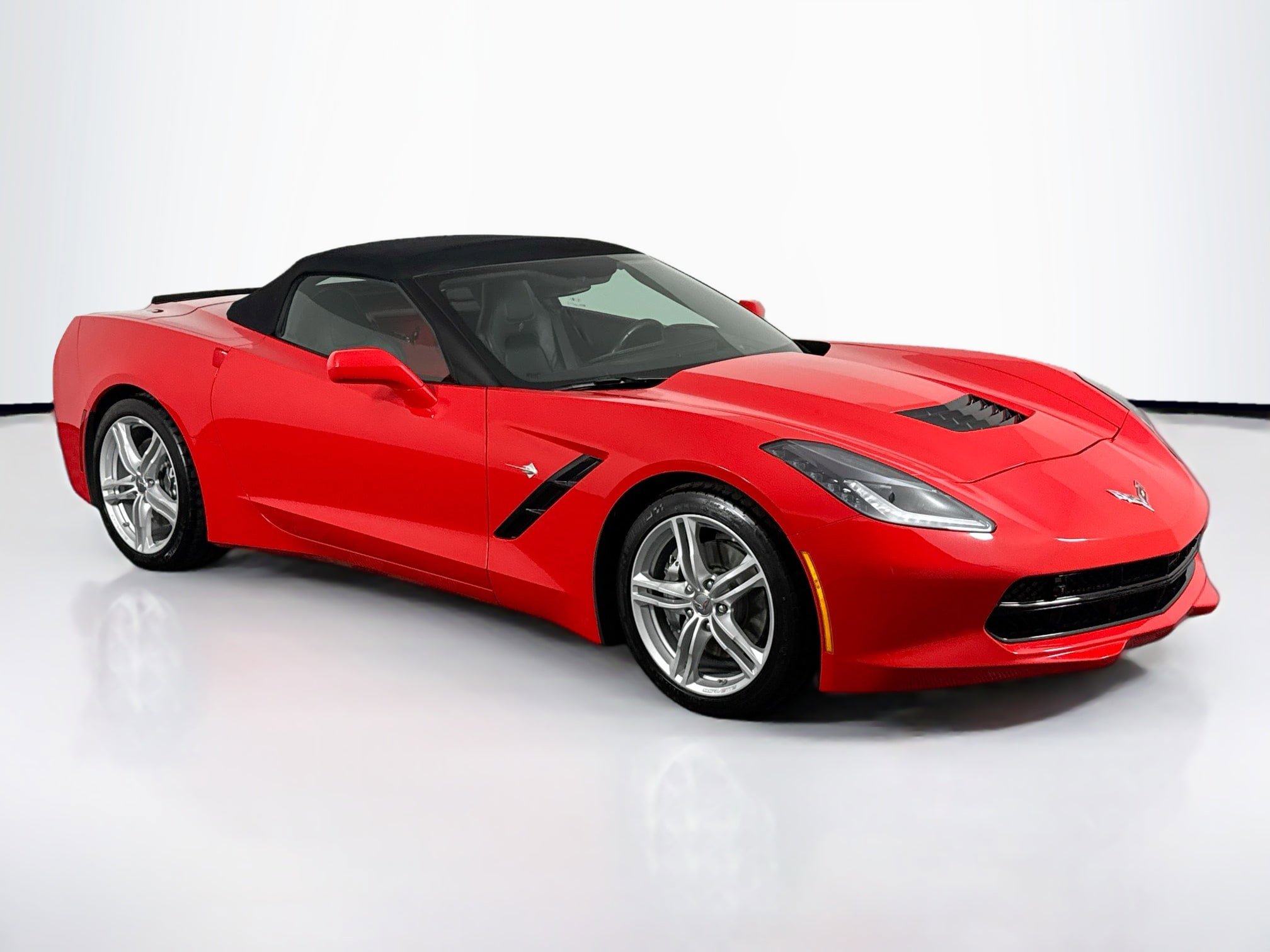 Used 2017 Chevrolet Corvette Stingray Convertible w/ 2LT Preferred Equipment Group RWD image 2