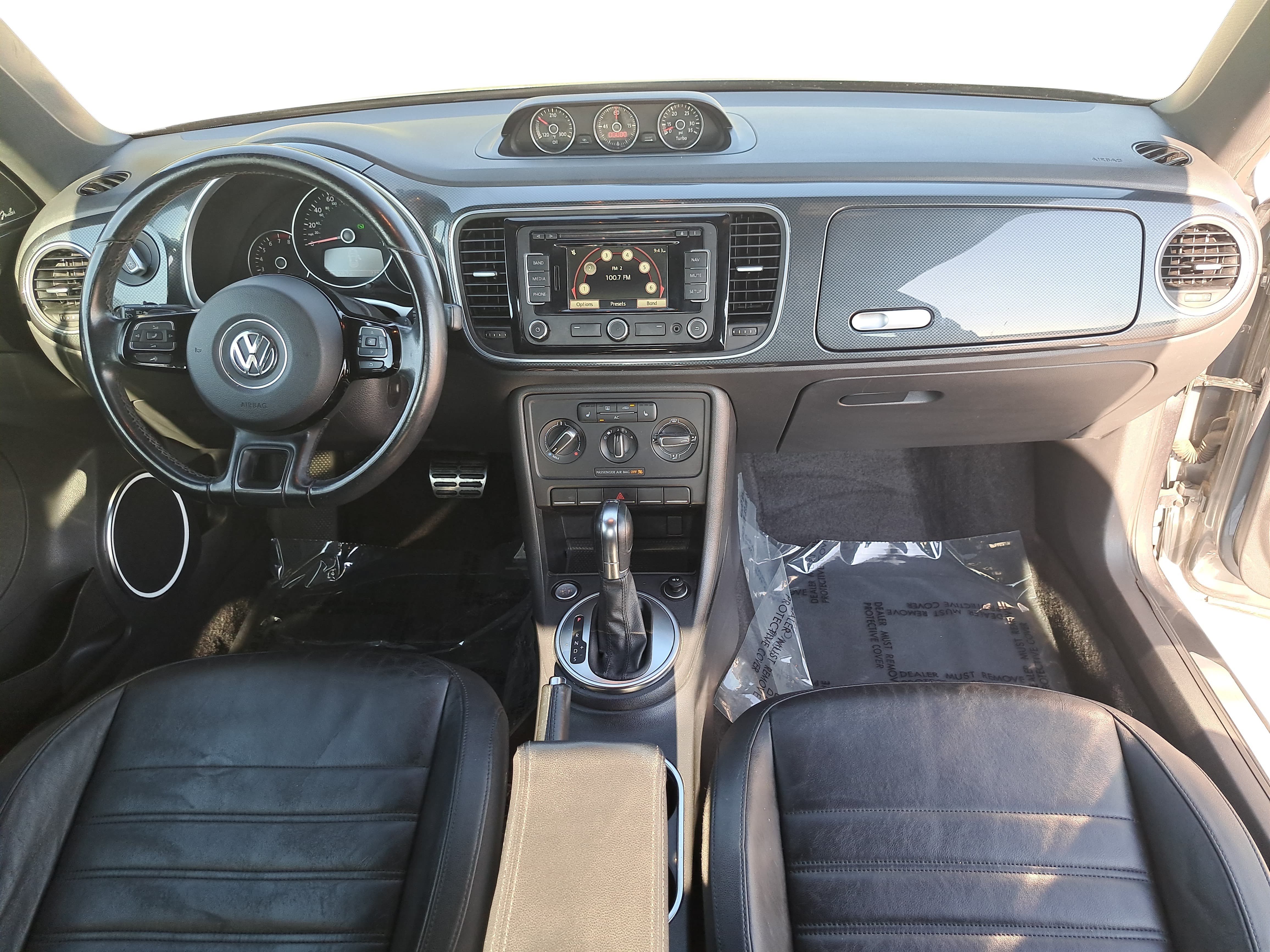 Used 2012 Volkswagen Beetle 2.0T FWD image 9