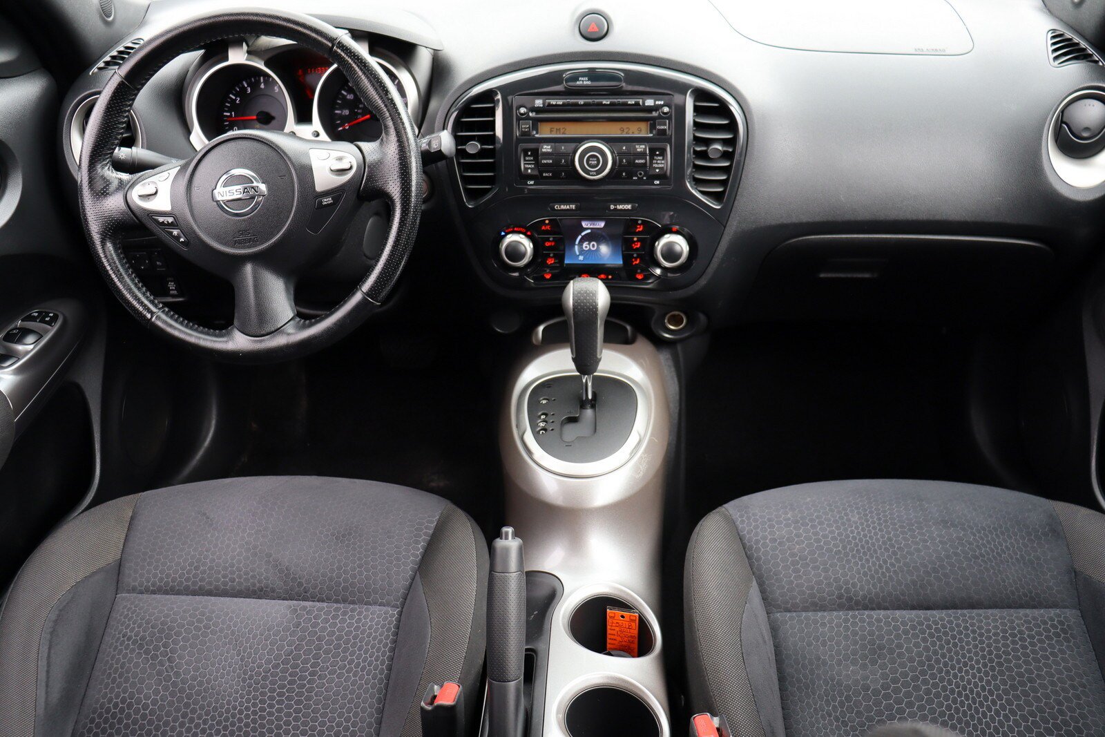 Used 2011 Nissan Juke SV AWD/4WD image 9
