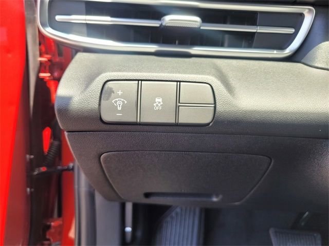 New 2025 Hyundai Elantra Limited image 20