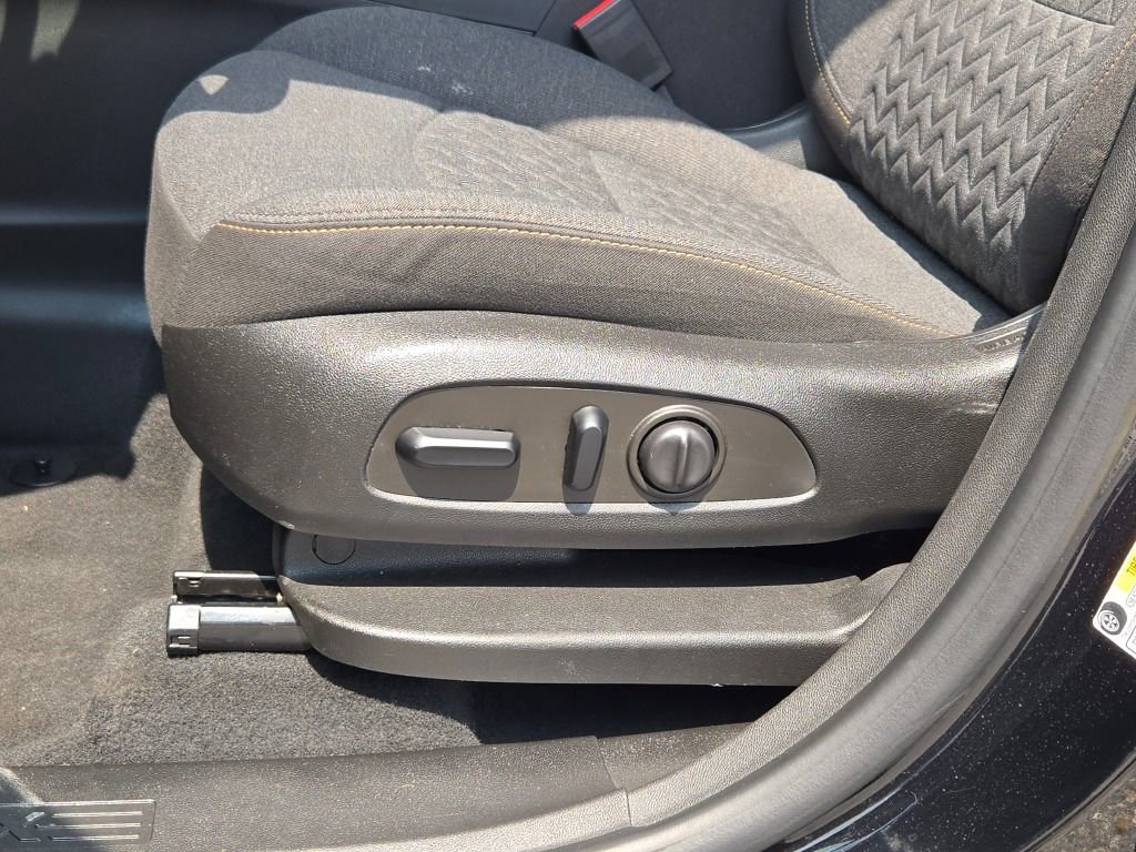 Certified 2022 Chevrolet Equinox LT image 22