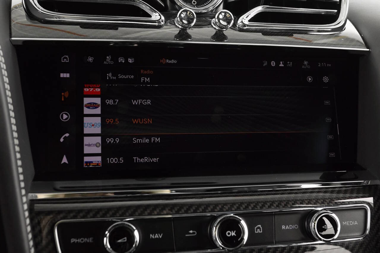 Used 2021 Bentley Bentayga Speed image 28