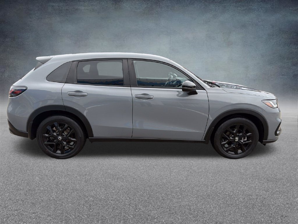 Used 2024 Honda HR-V Sport image 6