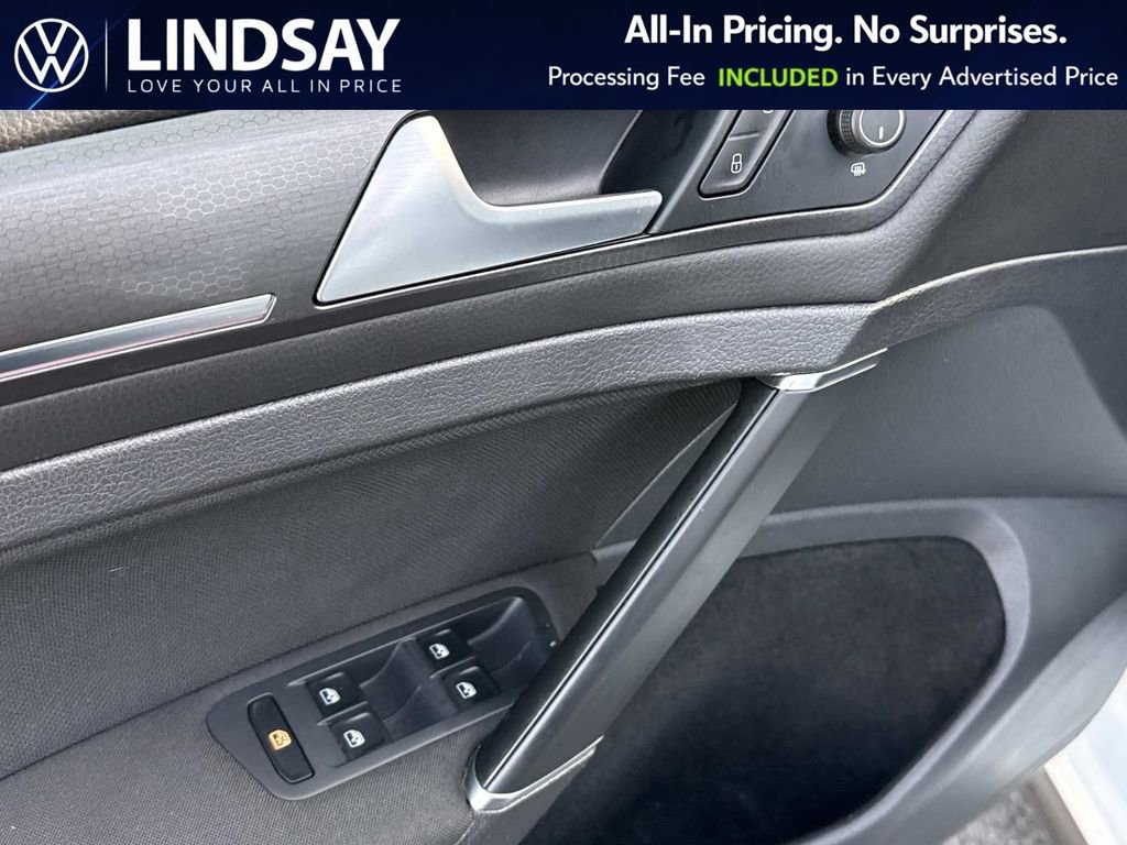 Used 2020 Volkswagen GTI S image 17