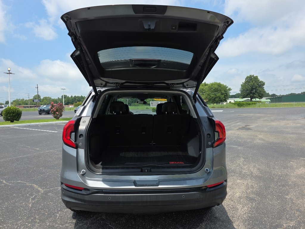Used 2020 GMC Terrain SLT w/ Preferred Package AWD/4WD image 12