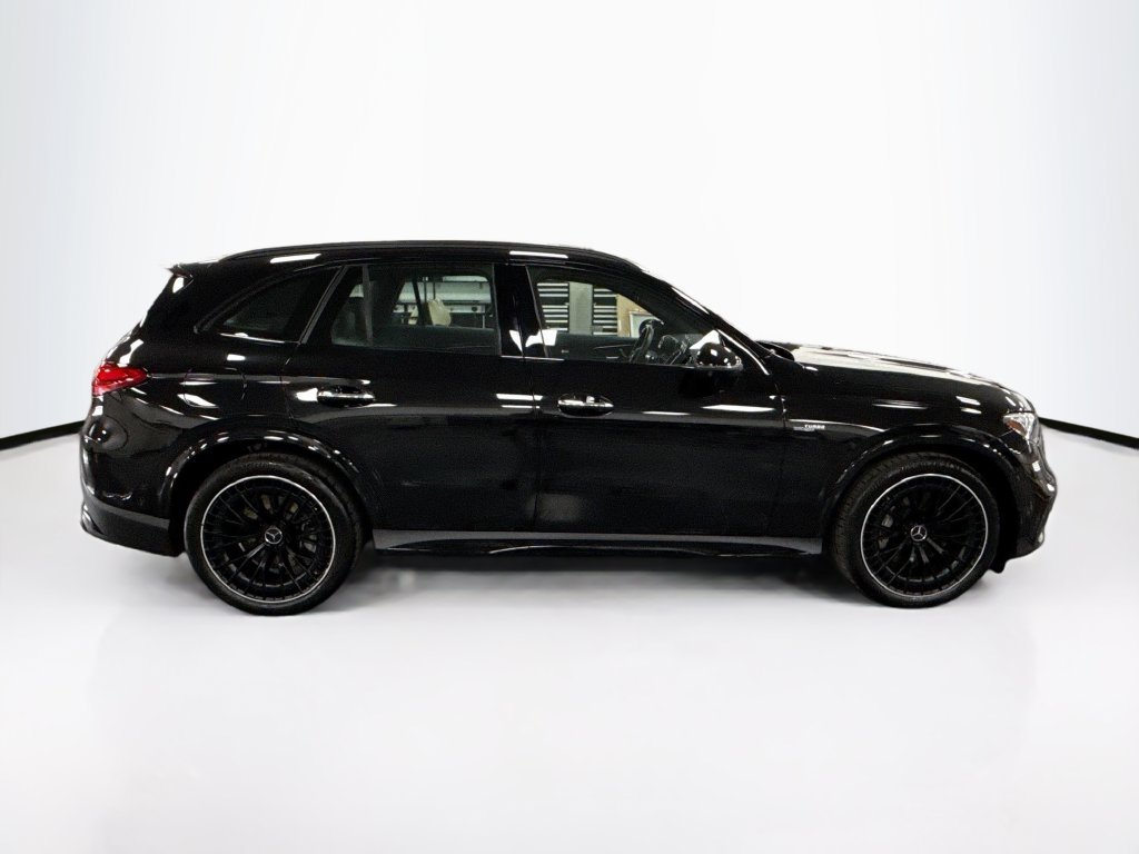 Used 2025 Mercedes-Benz GLC 43 AMG 4MATIC image 4