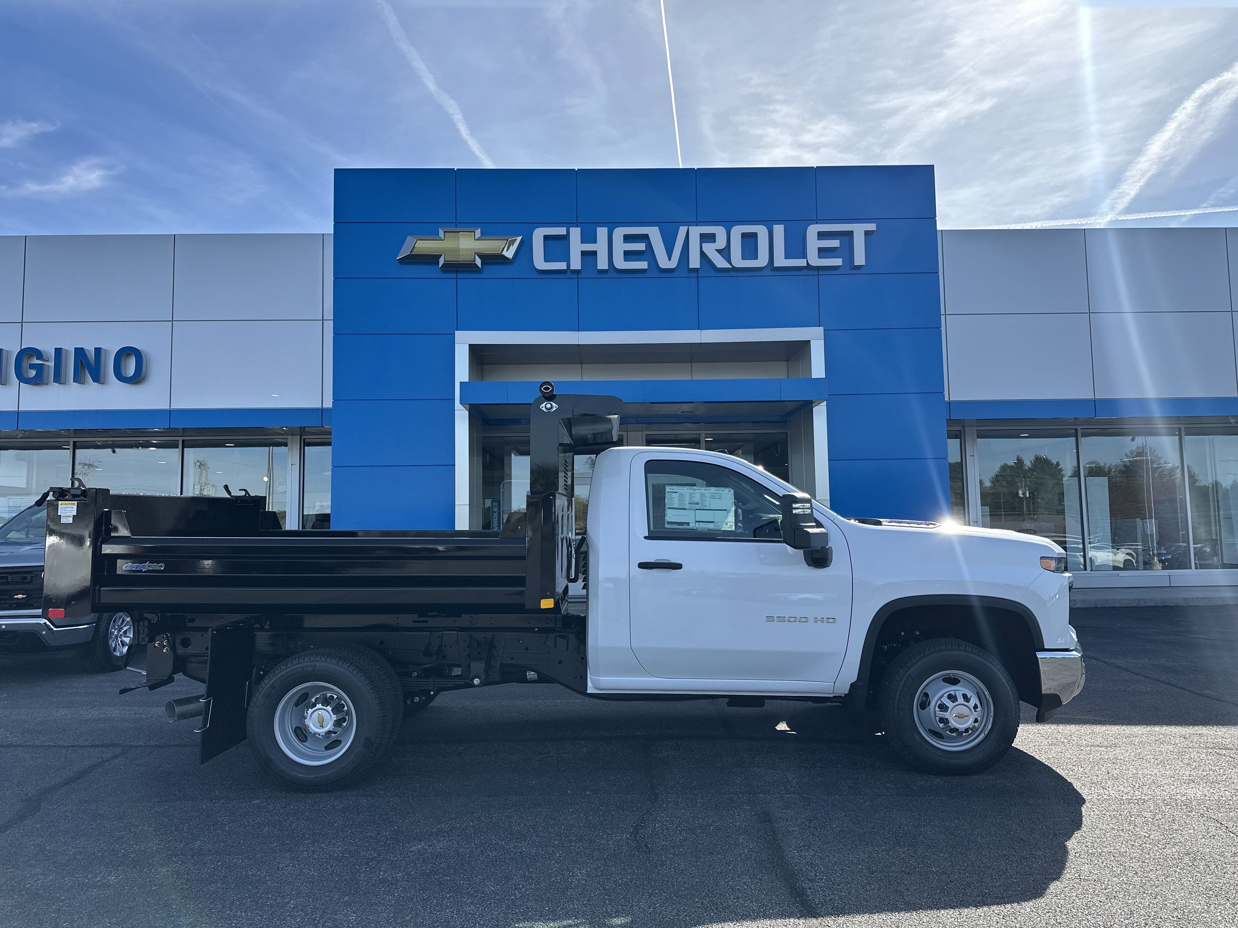 New 2025 Chevrolet Silverado 3500 W/T w/ WT Convenience Package image 1