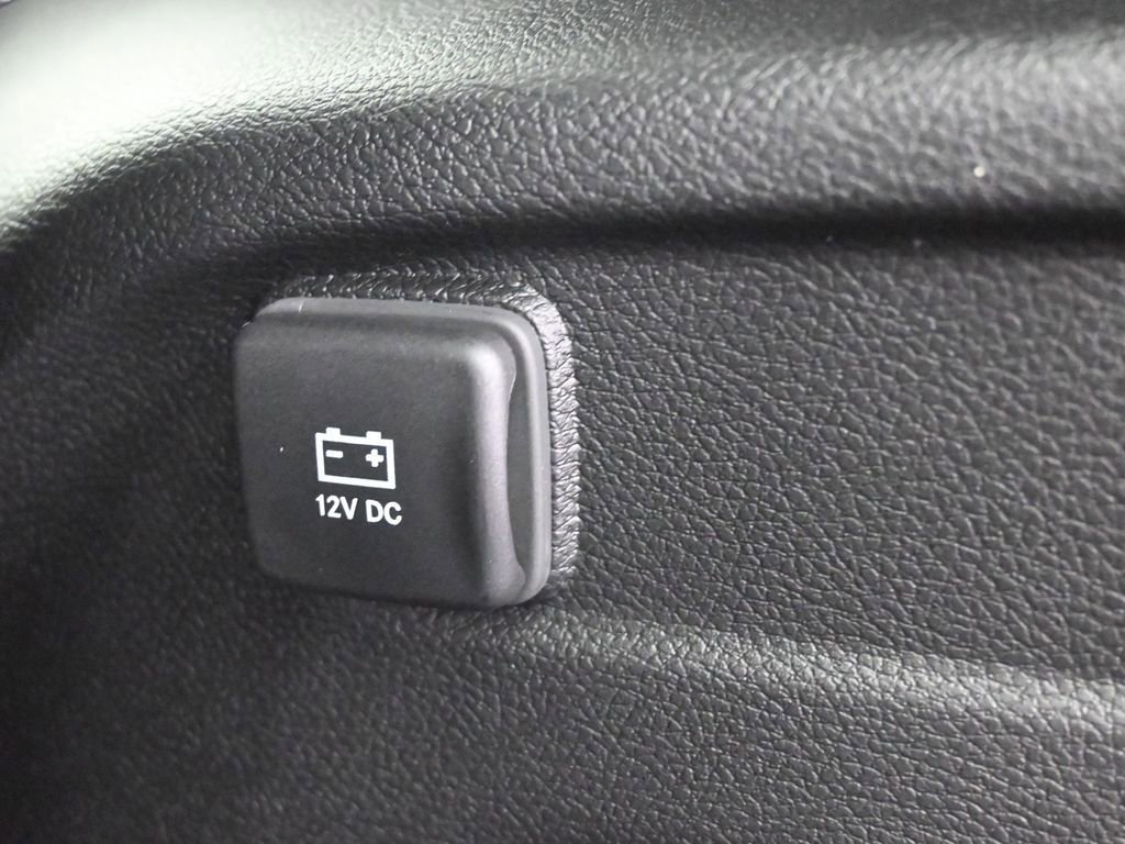 New 2026 Jeep Grand Cherokee L Limited RWD image 16