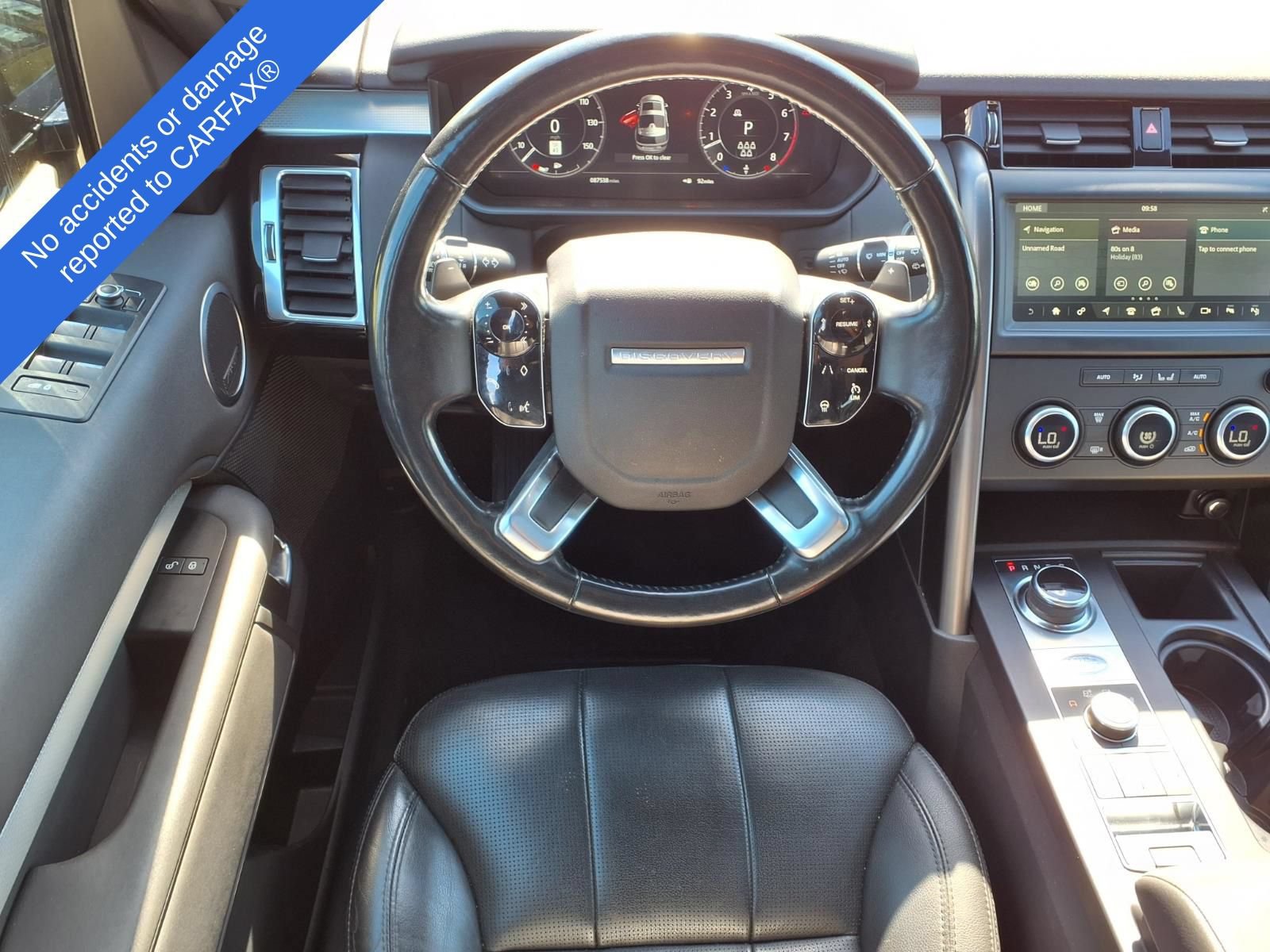 Used 2020 Land Rover Discovery Landmark AWD/4WD image 14
