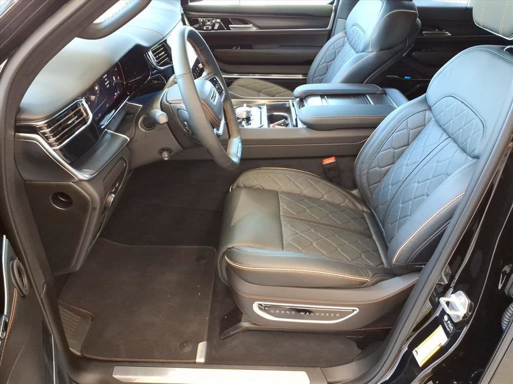 New 2026 Jeep Grand Wagoneer Summit AWD/4WD image 6