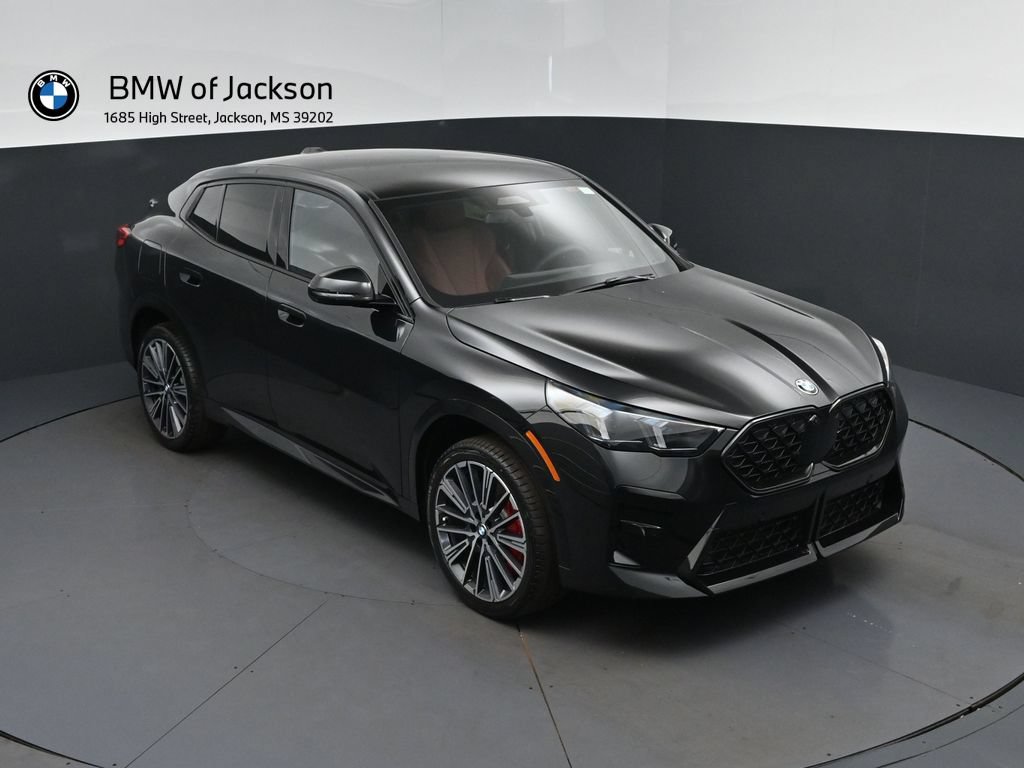 New 2026 BMW X2 xDrive28i w/ Technology Package AWD/4WD image 1