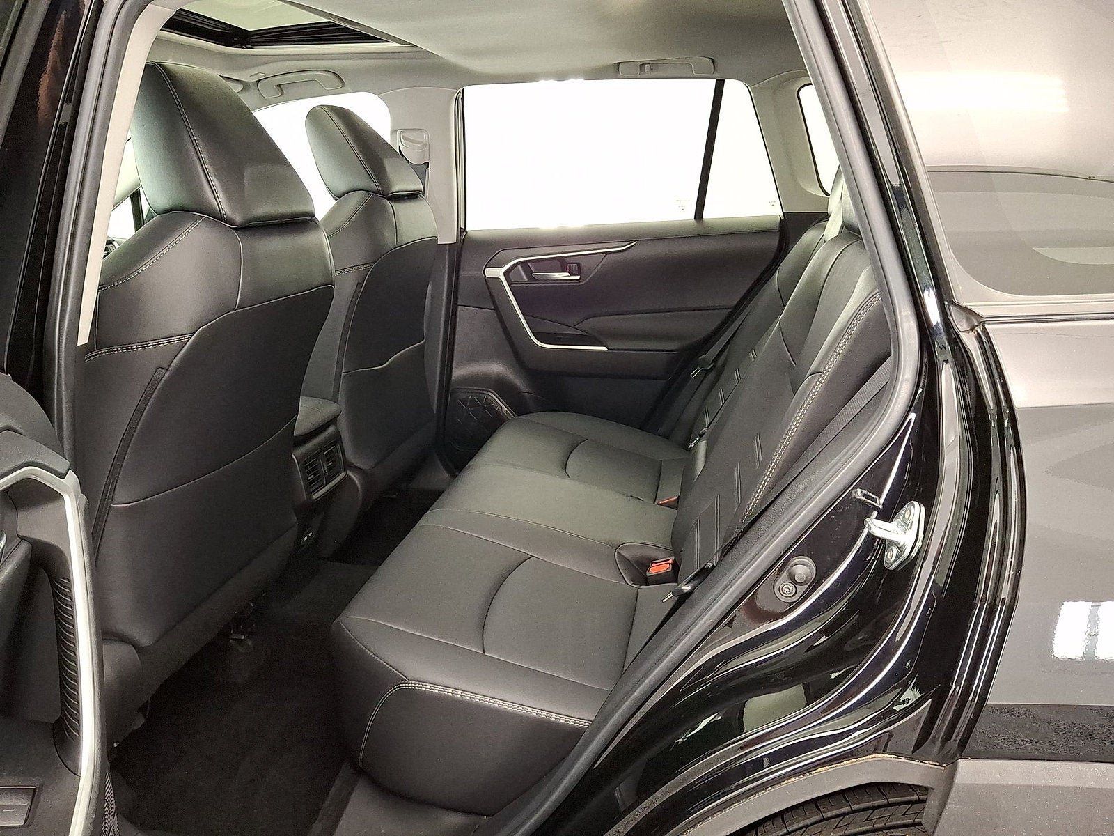 Certified 2023 Toyota RAV4 XLE Premium AWD/4WD image 12