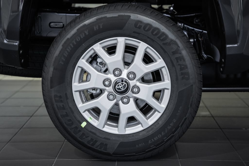 New 2026 Toyota Tacoma SR5 AWD/4WD image 17