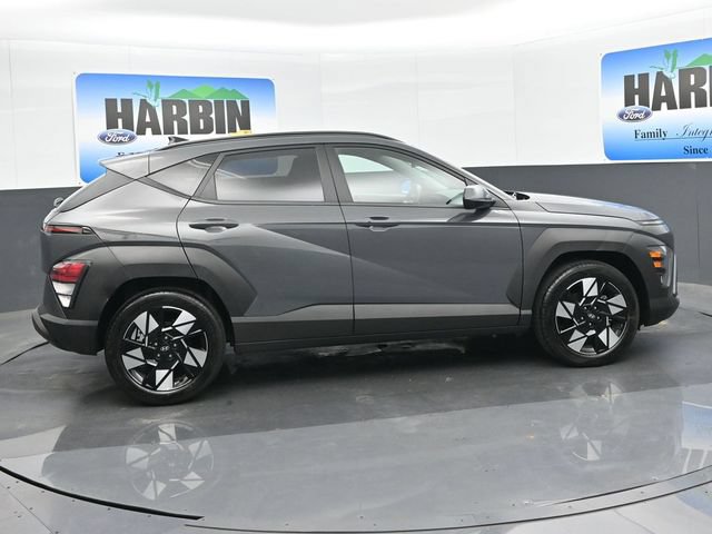 Used 2025 Hyundai Kona SEL FWD image 6