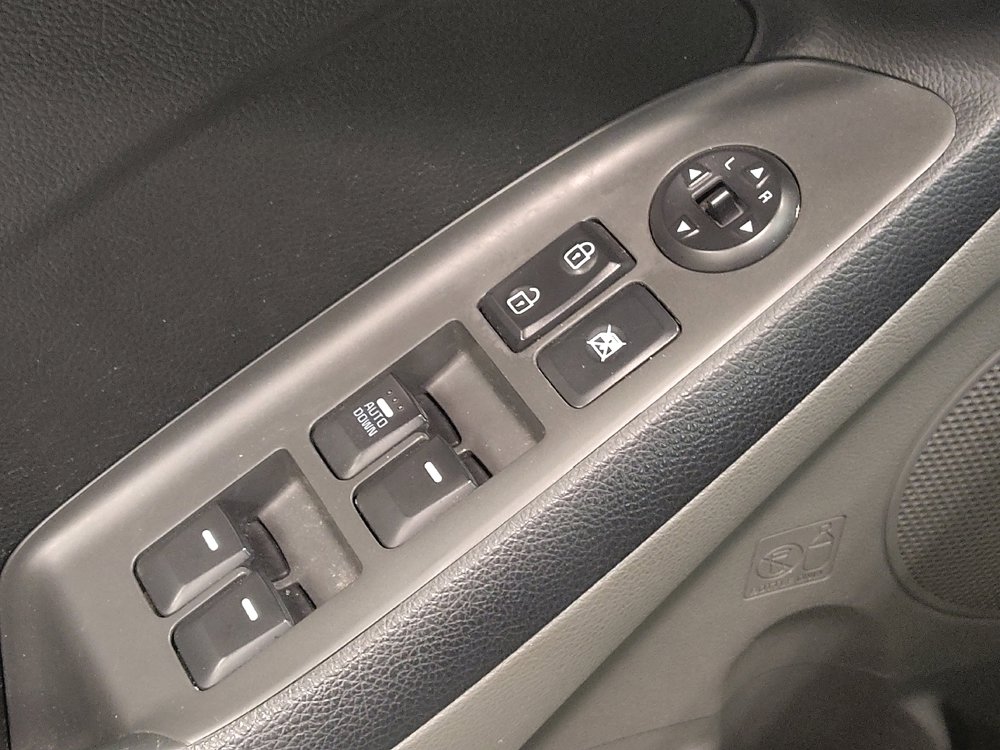 Used 2018 Kia Forte LX FWD image 27