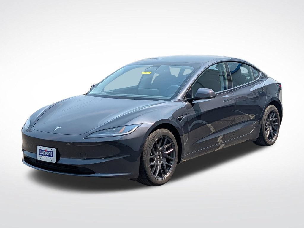 Used 2025 Tesla Model 3 Long Range AWD/4WD image 9