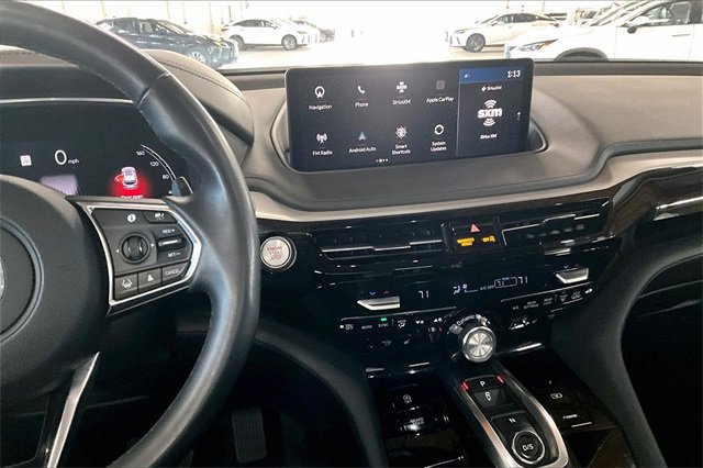 Used 2023 Acura MDX SH-AWD w/ Technology Package image 9
