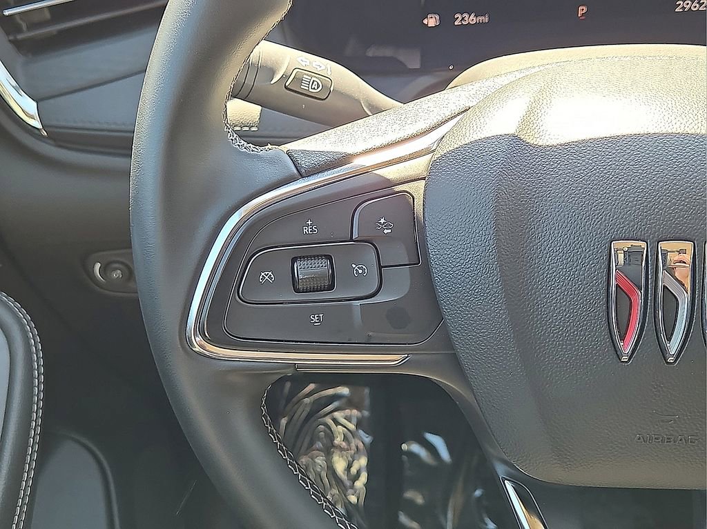 Used 2025 Buick Encore GX Preferred image 18