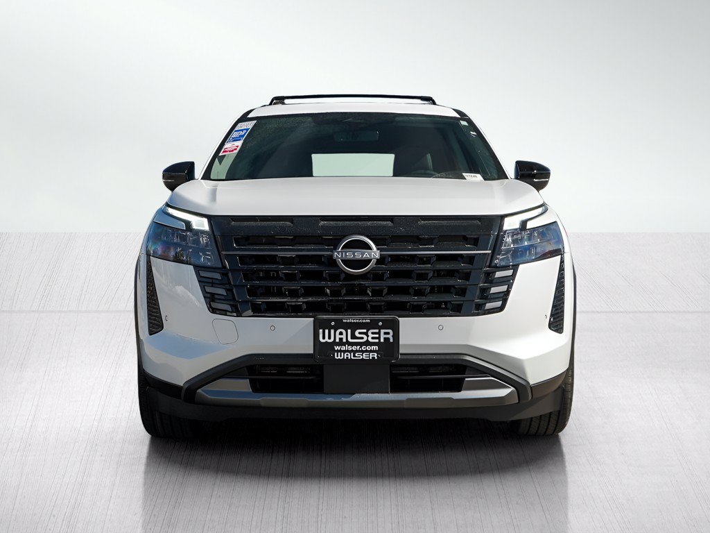 New 2026 Nissan Pathfinder SL AWD/4WD image 2
