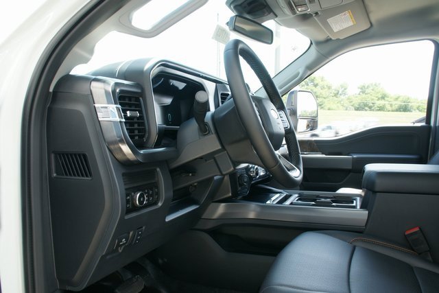 New 2026 Ford F250 Lariat image 19