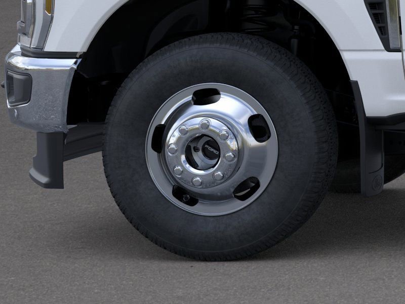 New 2026 Ford F350 King Ranch w/ Chrome Package image 19