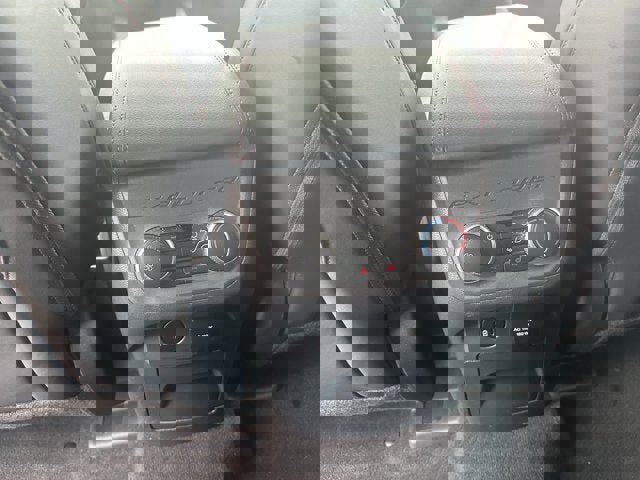 Used 2025 Ford Explorer ST image 11