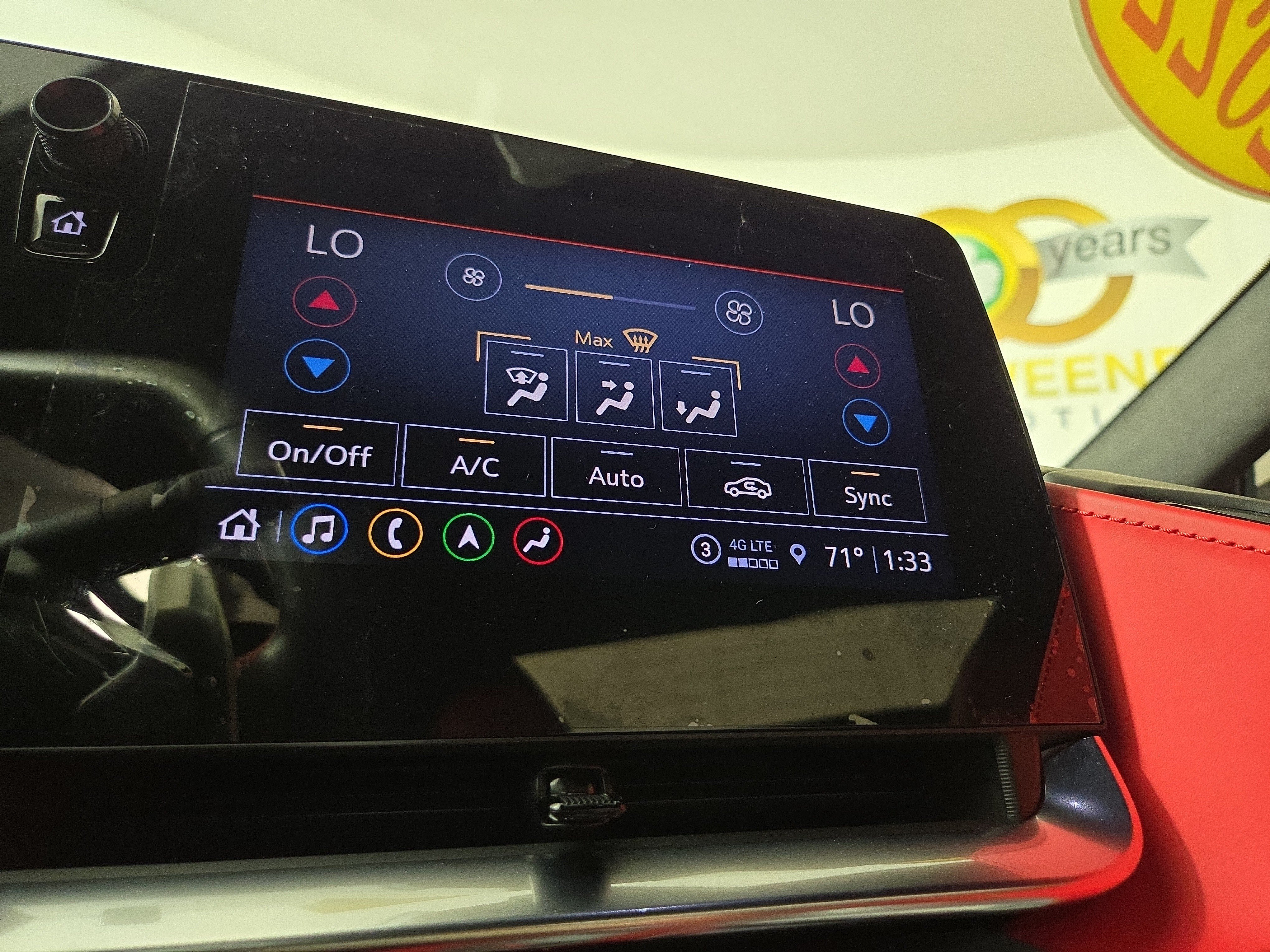 Used 2022 Chevrolet Corvette Stingray Premium Conv w/ Battery Protection Package RWD image 26
